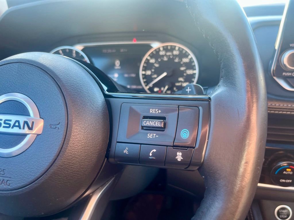 Used 2021 Nissan Rogue SL image 17