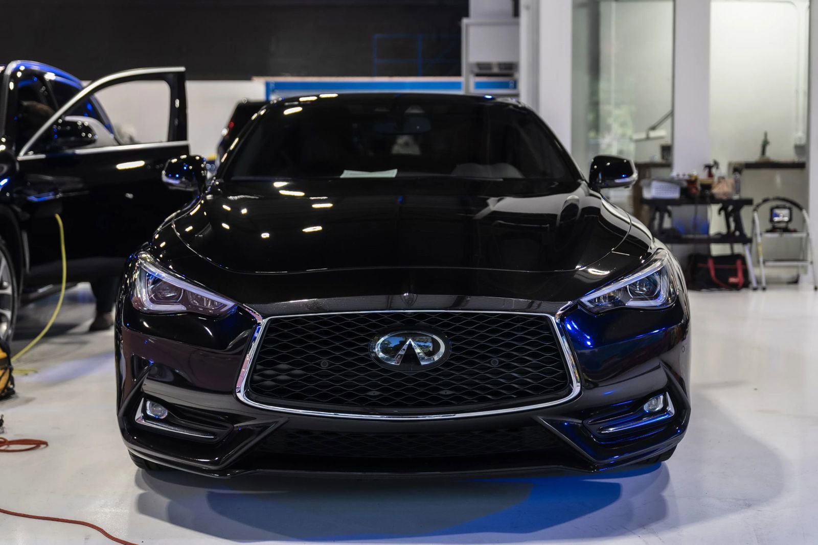 Used 2019 INFINITI Q60 Red Sport 400 w/ Proactive Package image 2