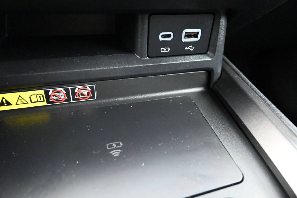 Used 2025 Lexus NX 250 FWD w/ Cold Area Package image 13