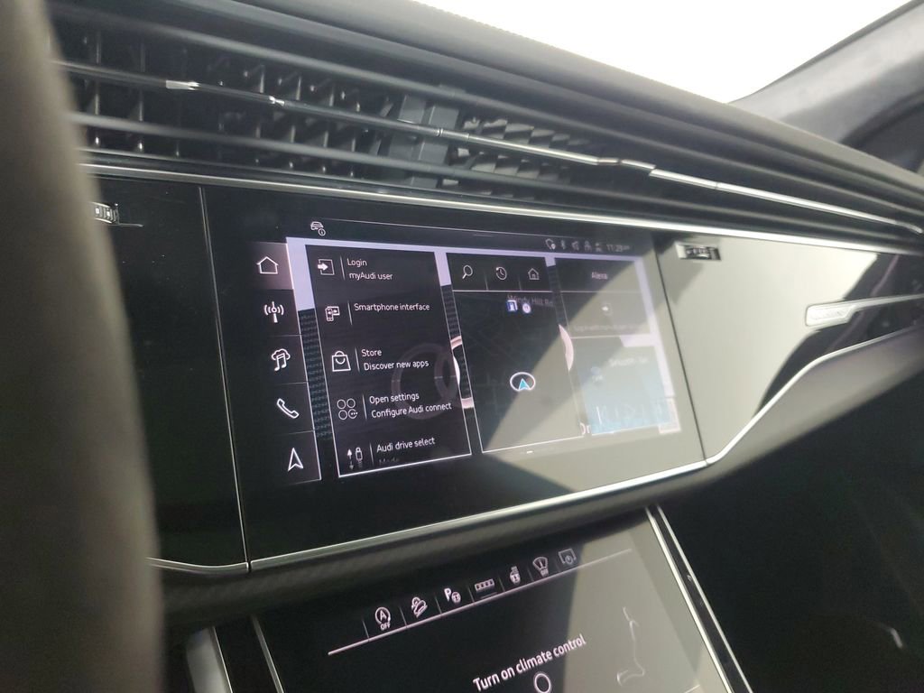 New 2026 Audi RS Q8 performance image 27