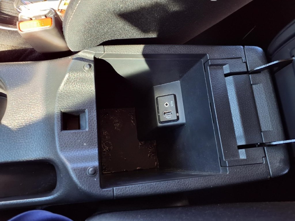 Used 2018 Nissan Sentra SV FWD image 13