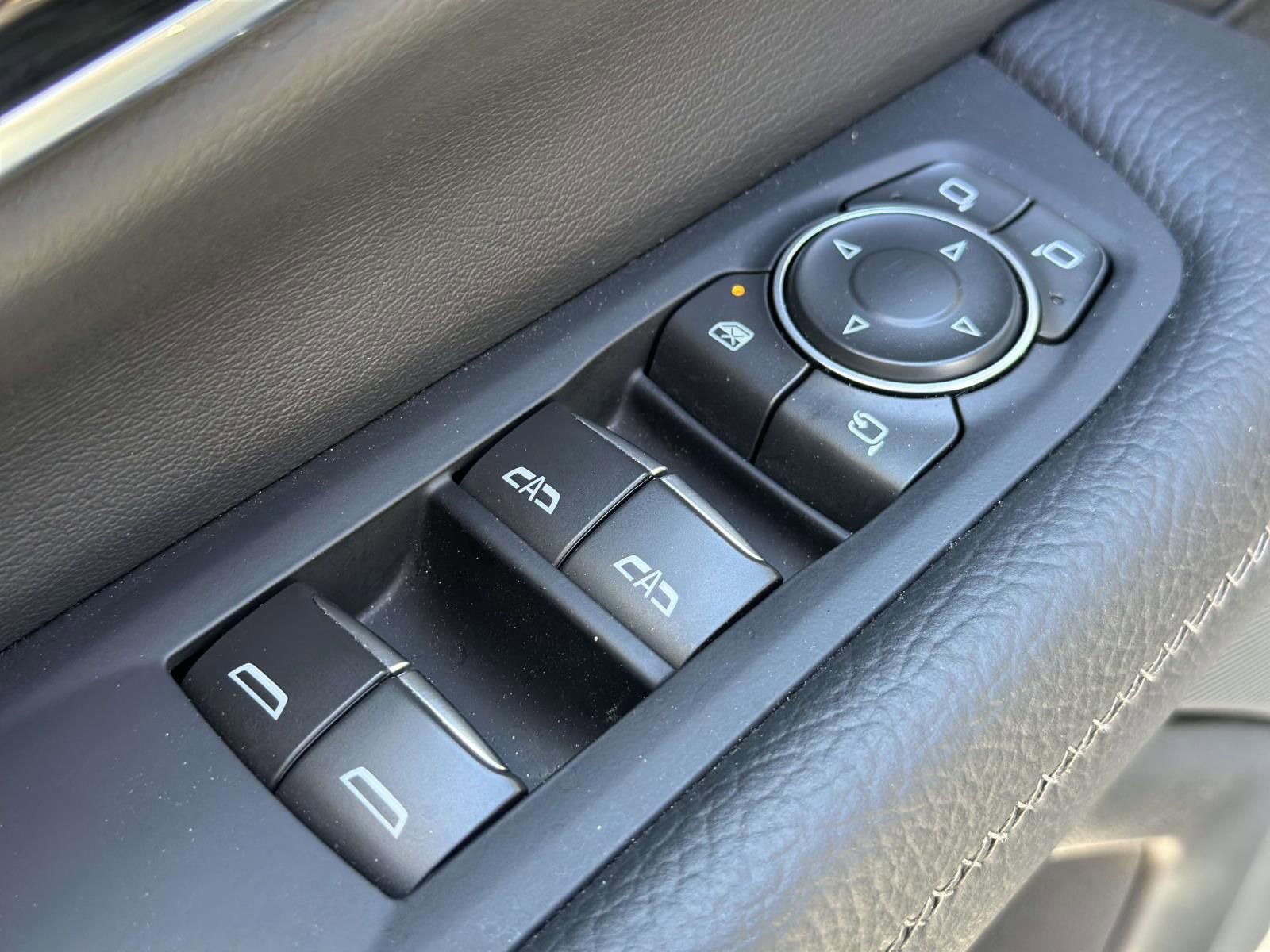 Certified 2025 GMC Yukon Denali AWD/4WD image 21