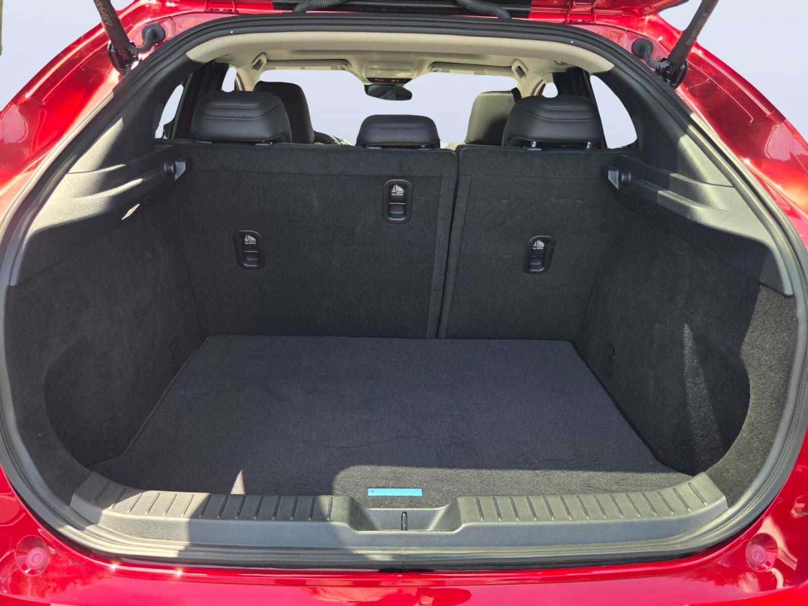 Certified 2021 MAZDA CX-30 AWD 2.5 S w/ Premium Package image 17