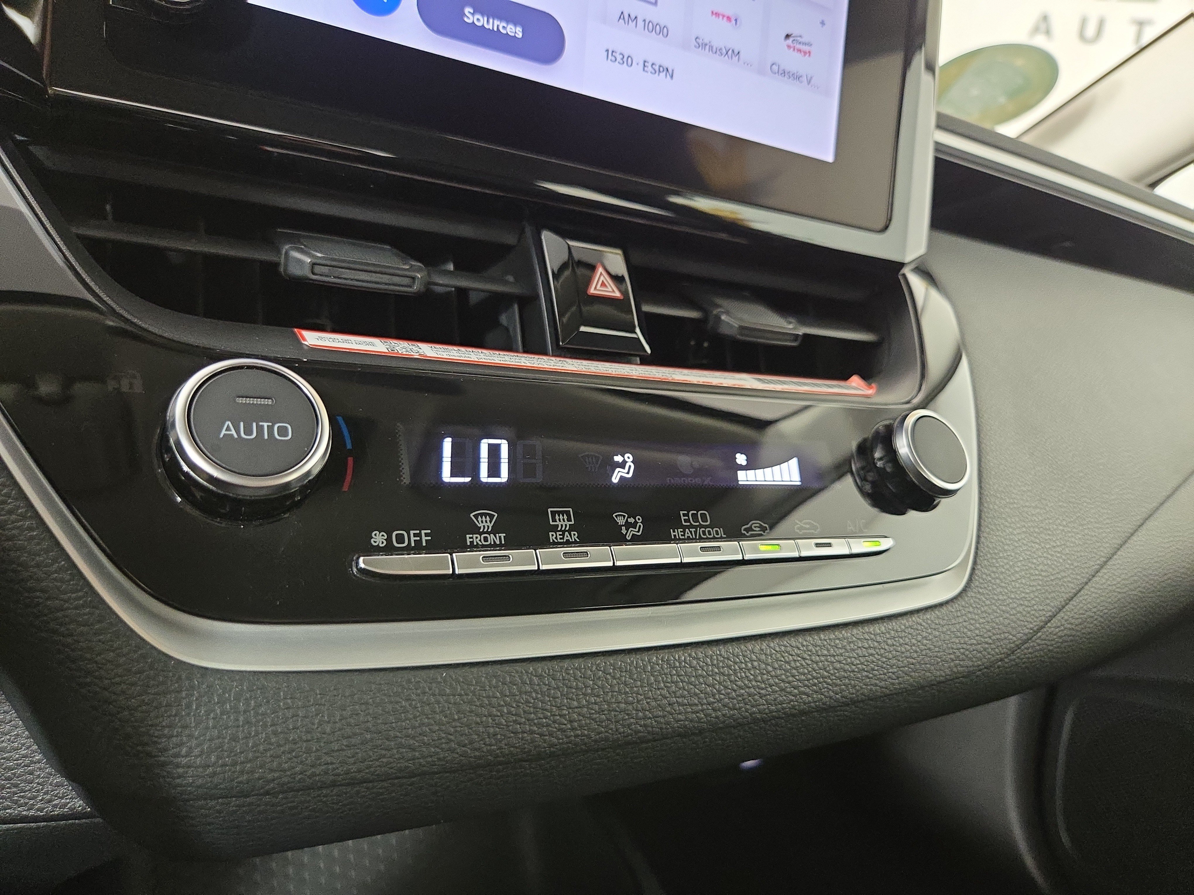 Used 2025 Toyota Corolla LE FWD image 26