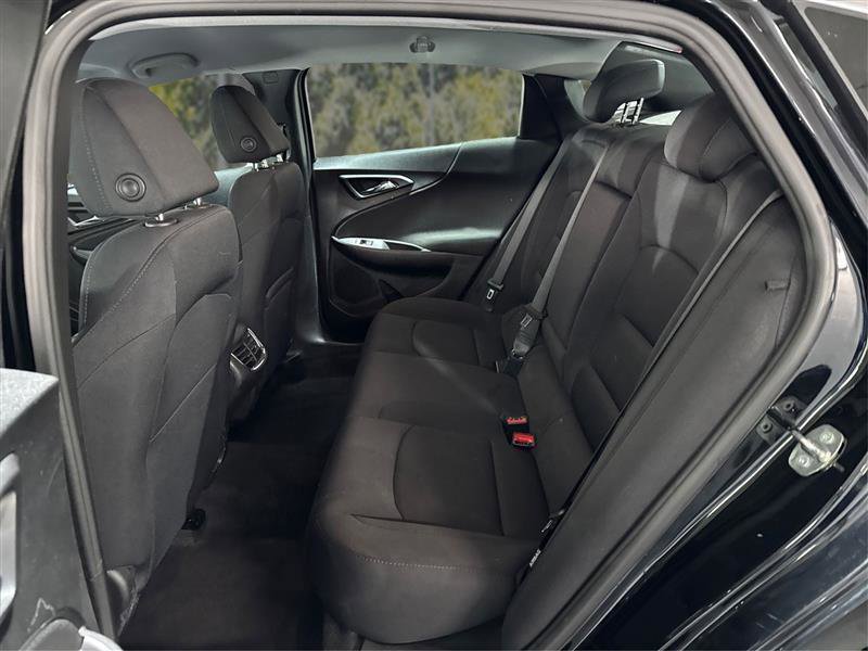 Used 2023 Chevrolet Malibu LT image 10