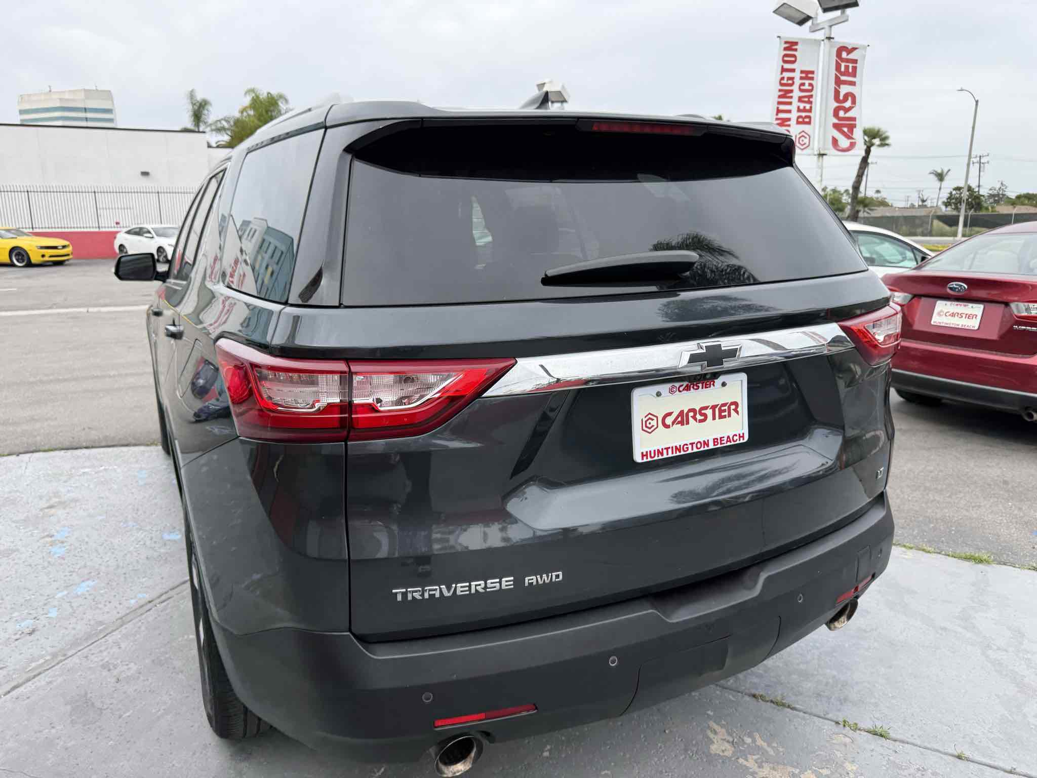 Used 2018 Chevrolet Traverse LT image 12