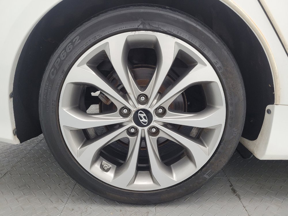 Used 2014 Hyundai Sonata Limited w/ Technology Package 06 FWD image 31