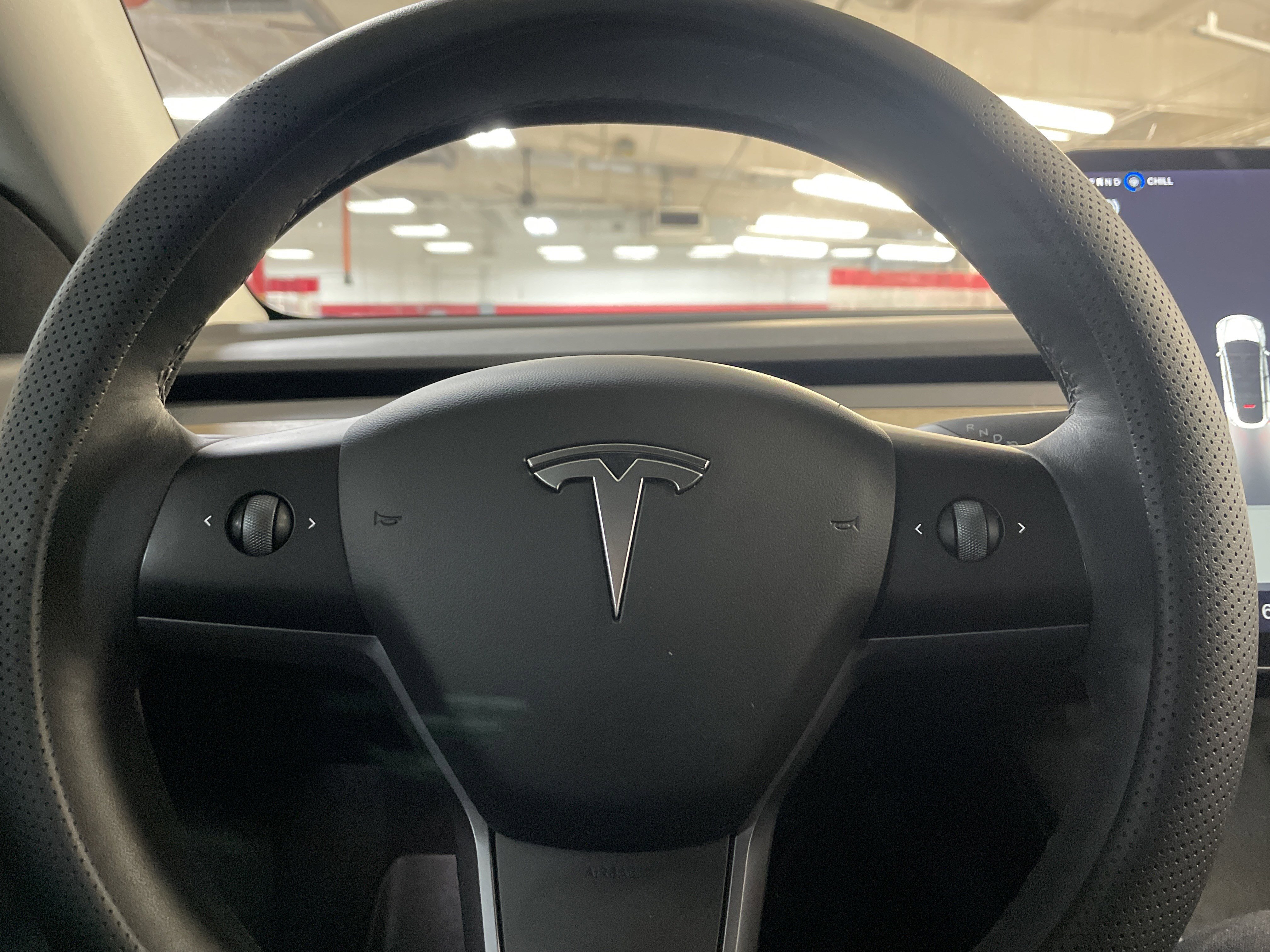 Used 2021 Tesla Model Y Long Range image 37