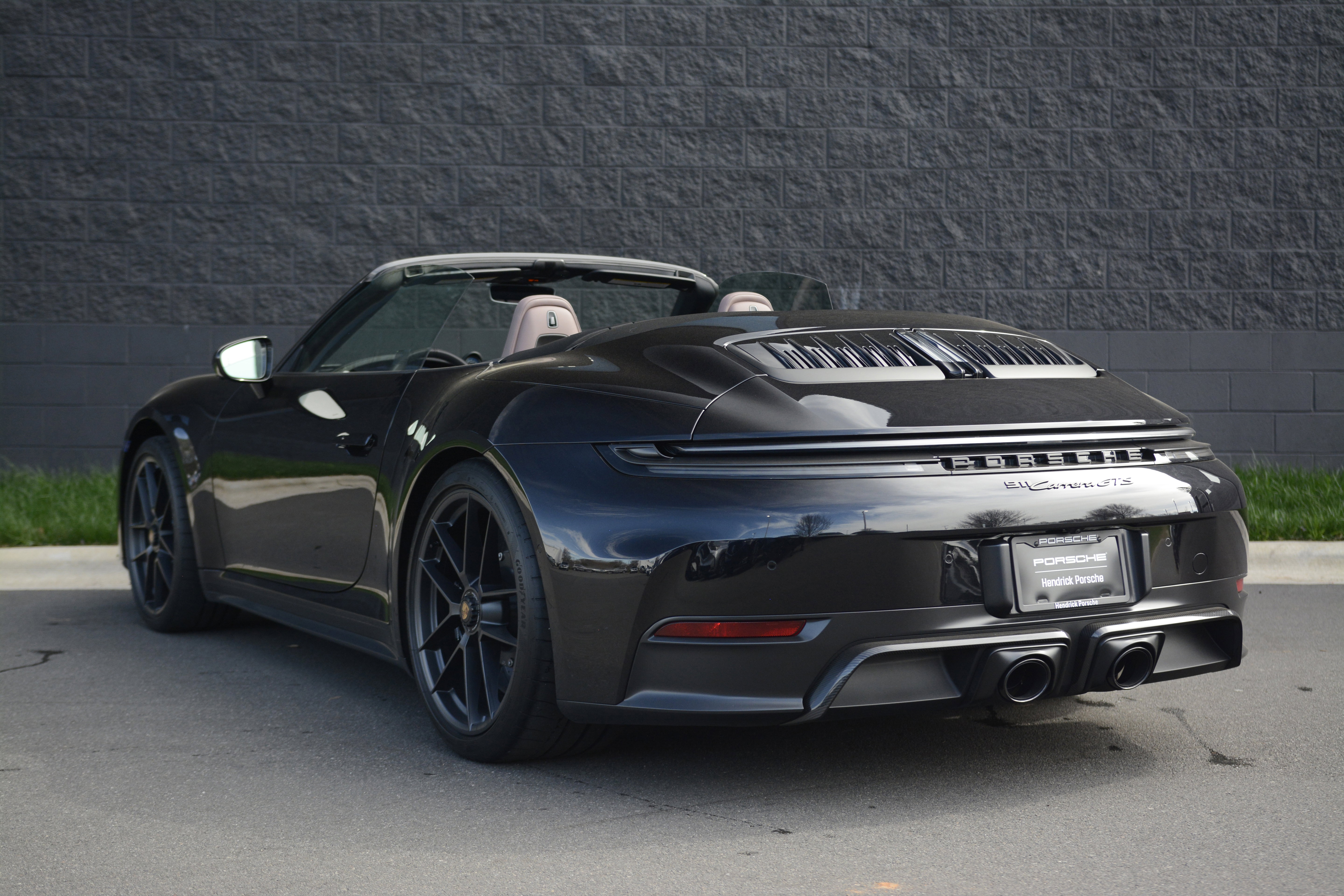 Certified 2026 Porsche 911 GTS image 3