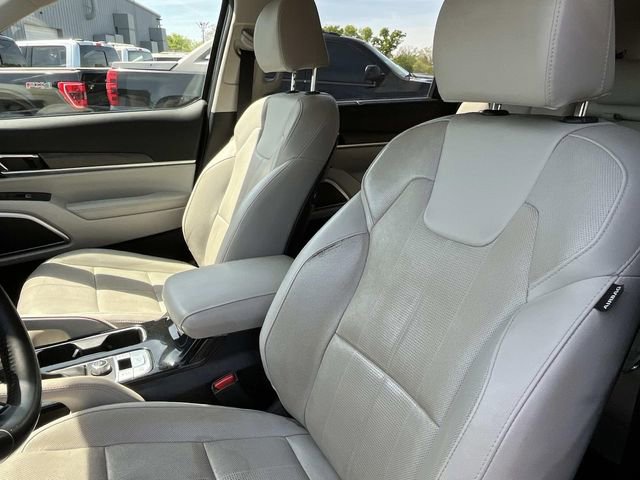 Used 2022 Kia Telluride EX FWD image 31