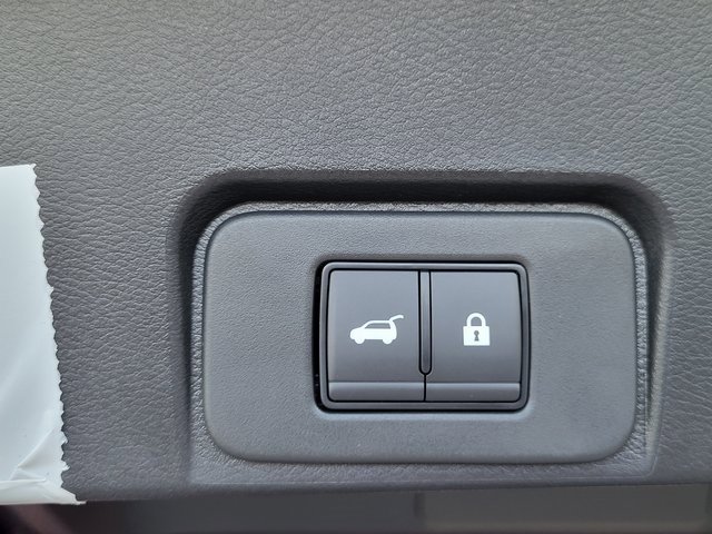 New 2026 Nissan Rogue SV image 5