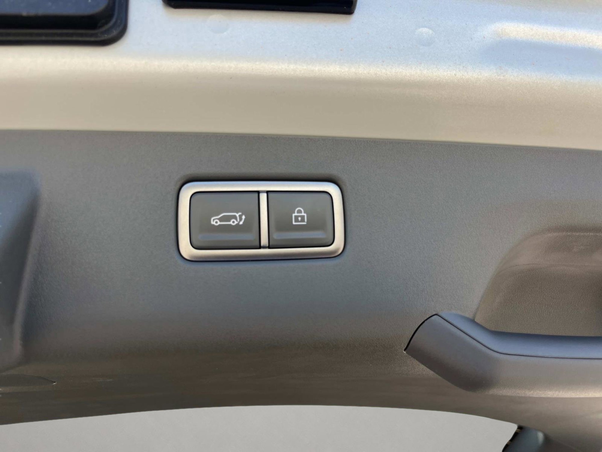 New 2026 Kia EV9 Wind image 13