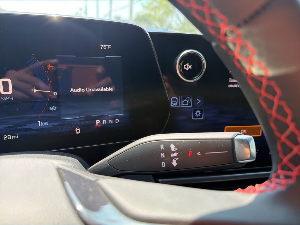 New 2026 Chevrolet Equinox EV RS AWD/4WD image 14