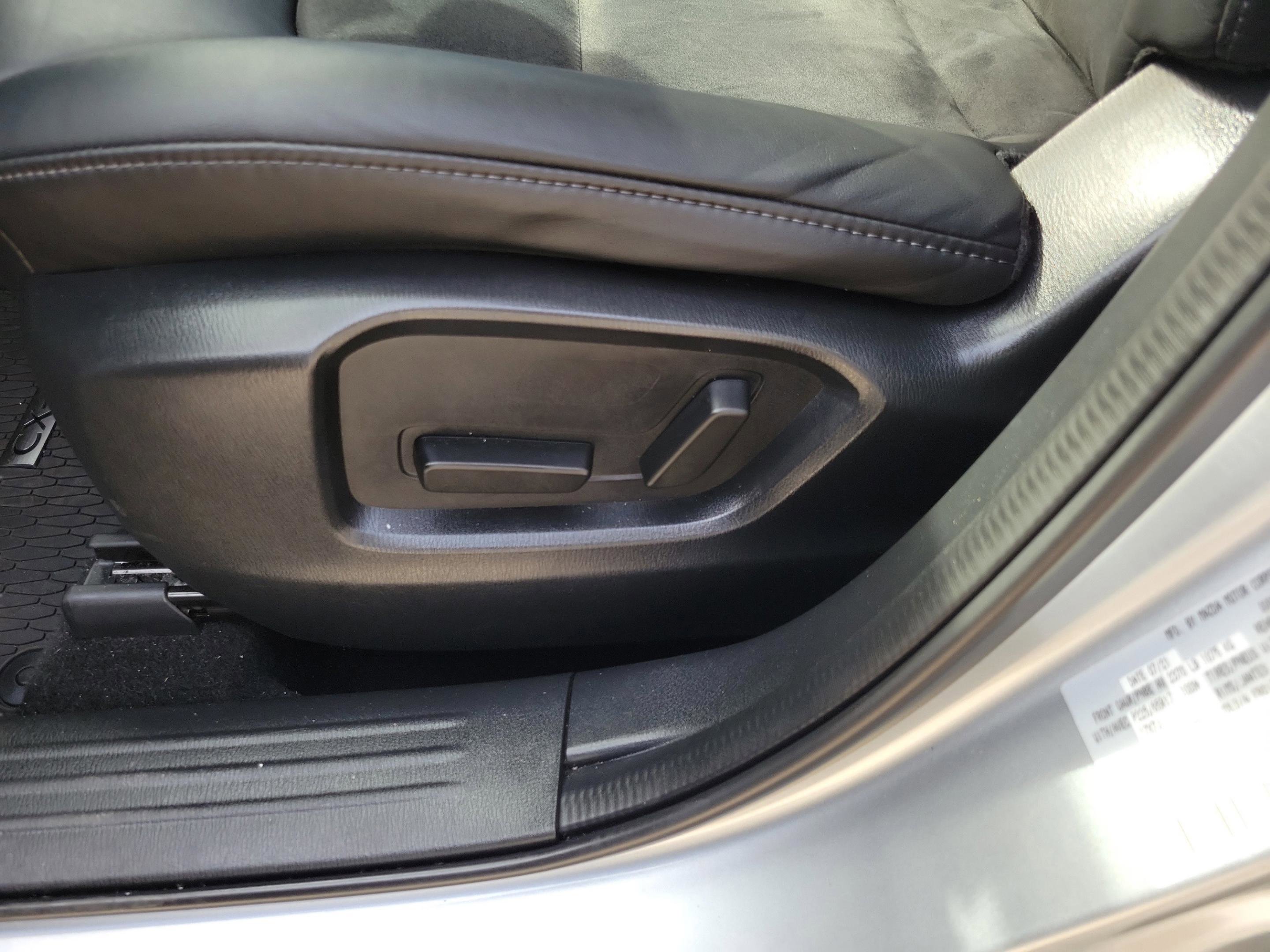 Used 2021 MAZDA CX-5 Touring FWD image 27