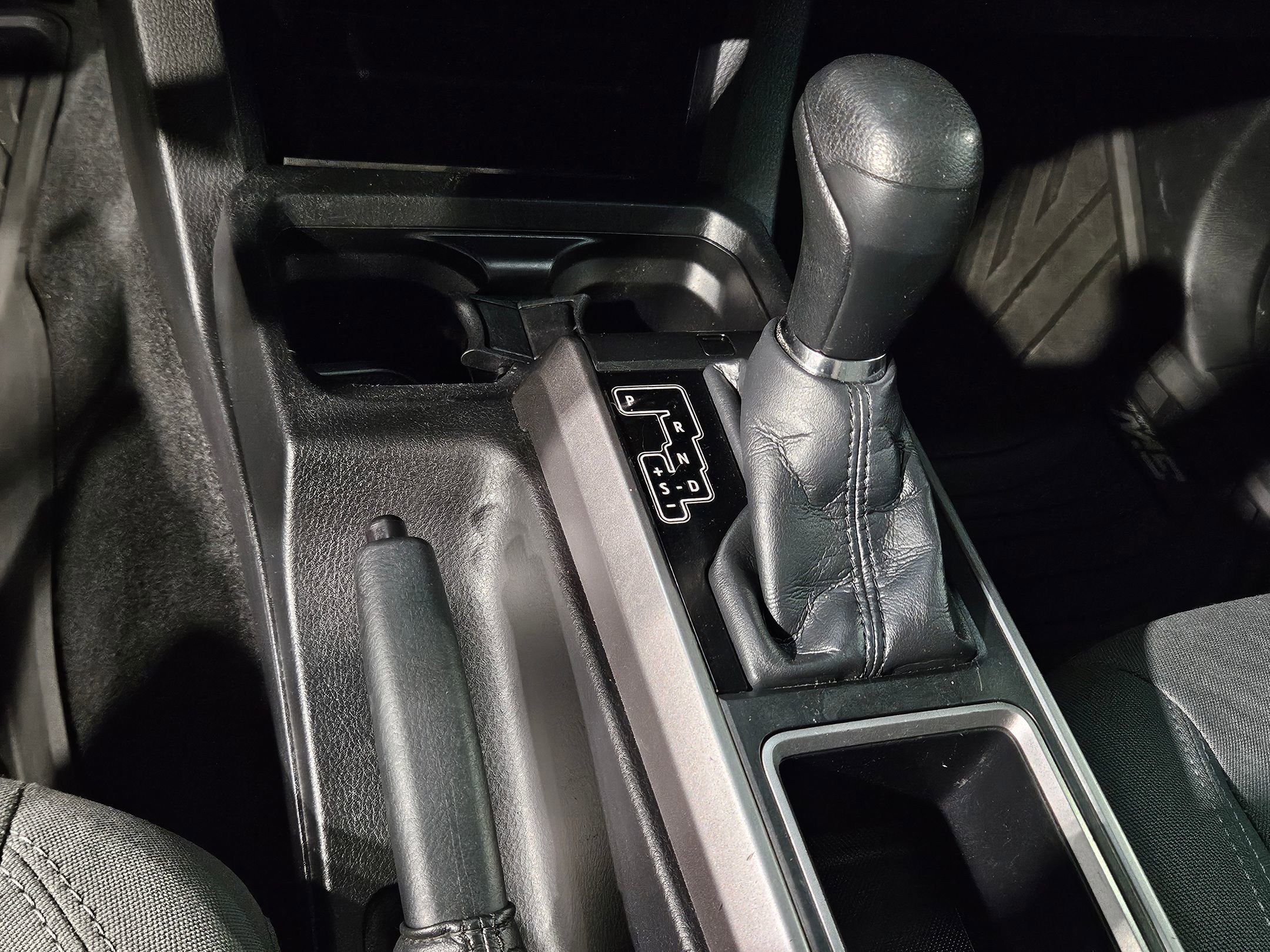 Used 2020 Toyota Tacoma SR5 image 31