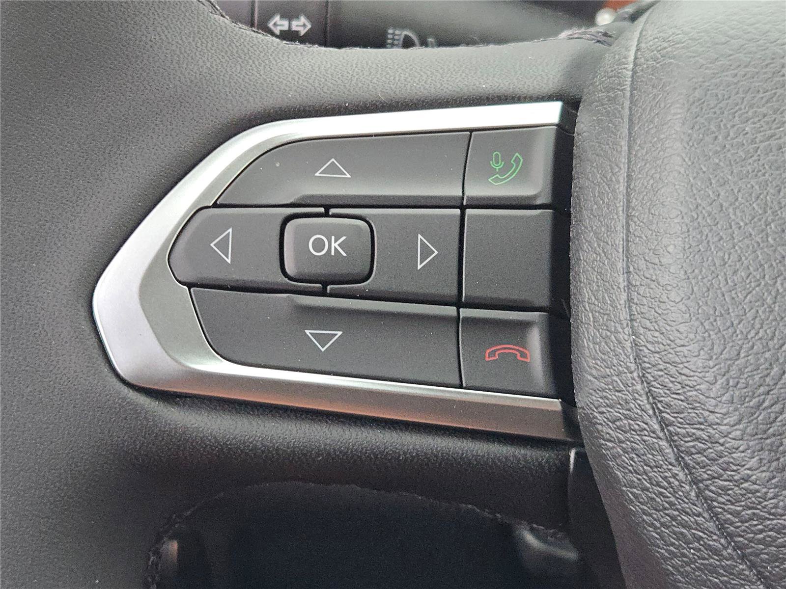 New 2026 Jeep Compass Latitude image 31