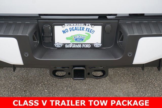 New 2026 Ford F350 XLT w/ XLT Premium Package AWD/4WD image 8