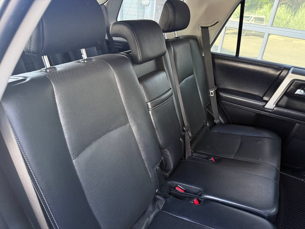 Used 2019 Toyota 4Runner Limited AWD/4WD image 43