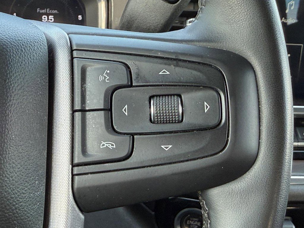 Used 2025 GMC Sierra 1500 SLT image 14