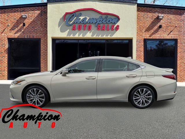 Used 2019 Lexus ES 350 F Sport w/ Premium Package image 10