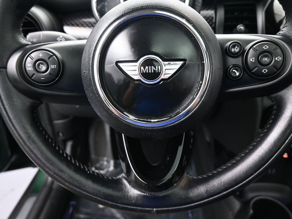 Used 2016 MINI Cooper S image 29