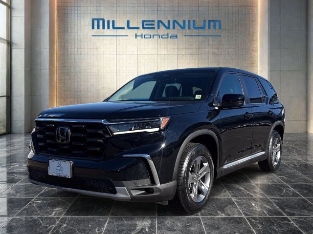 Certified 2023 Honda Pilot EX-L 360° Tour