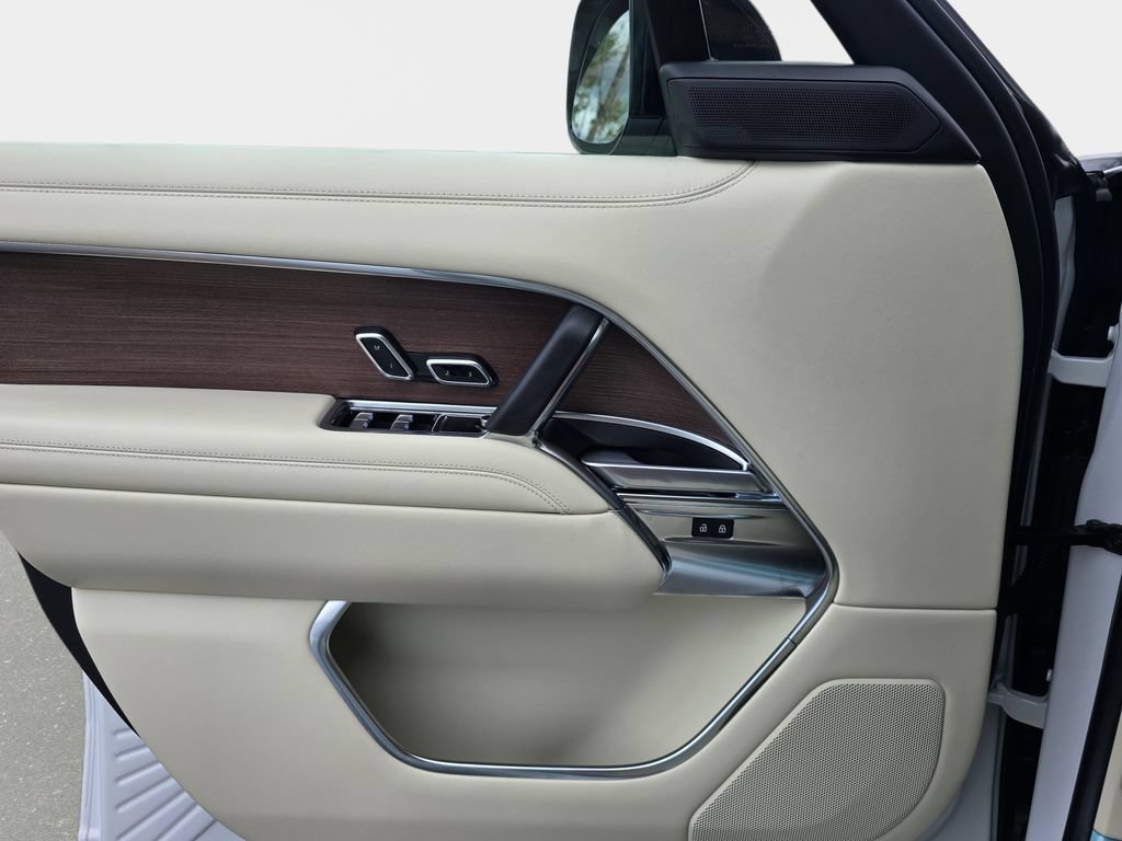 New 2027 Land Rover Range Rover SE AWD/4WD image 28