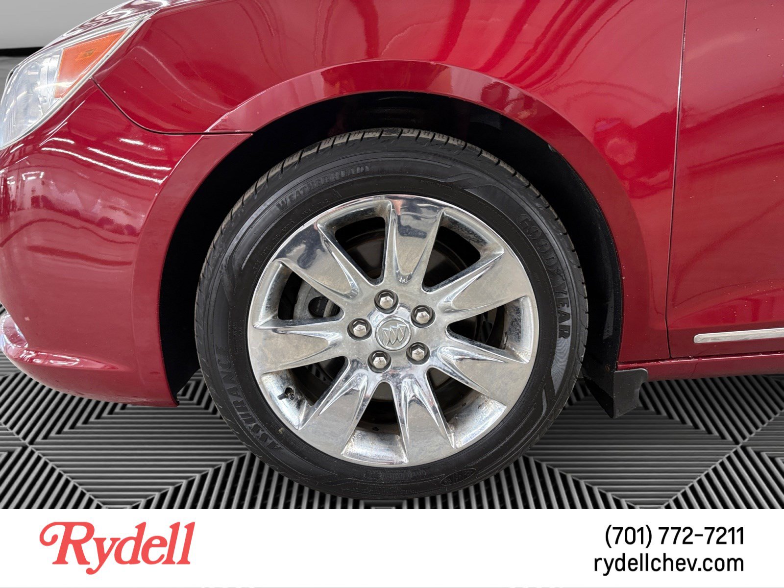 Used 2010 Buick LaCrosse CXS FWD image 9