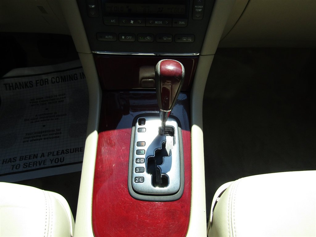 Used 2004 Lexus ES 330 FWD image 26