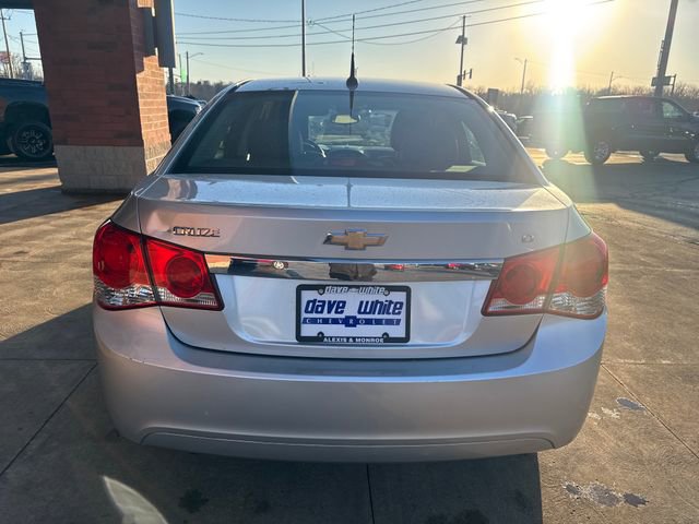 Used 2014 Chevrolet Cruze LT image 8