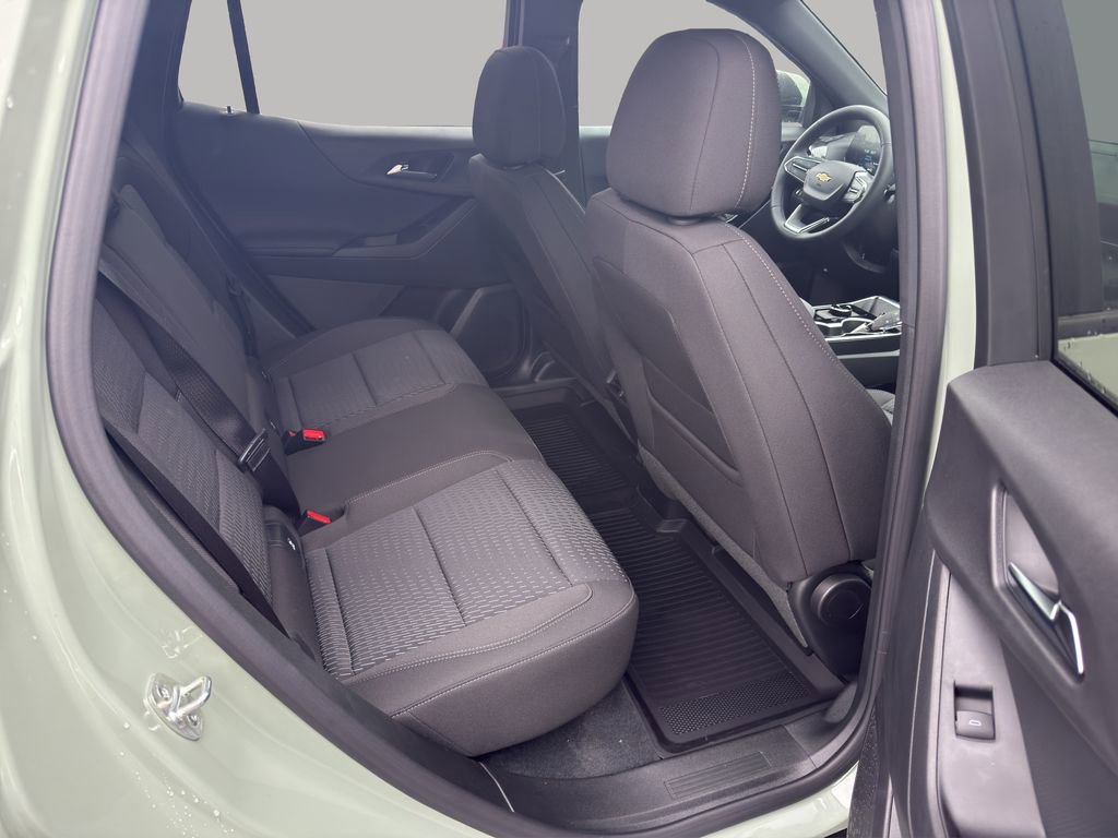 New 2026 Chevrolet Equinox LT image 10