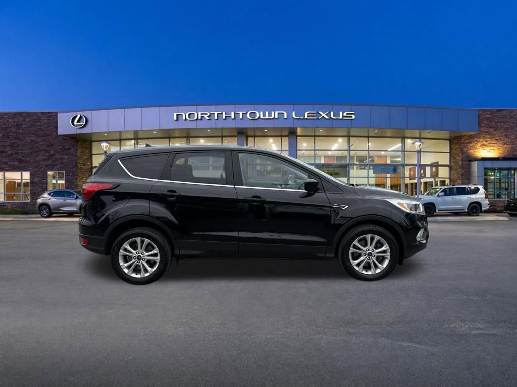 Used 2019 Ford Escape SE AWD/4WD image 22