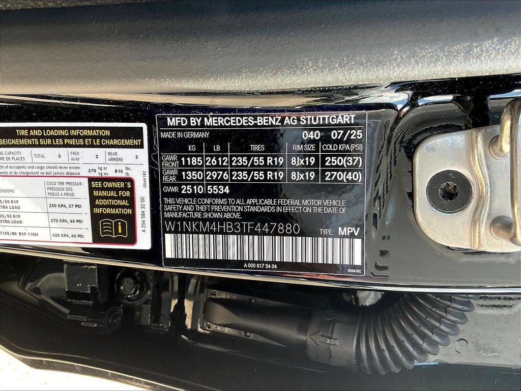 Used 2026 Mercedes-Benz GLC 300 4MATIC image 21