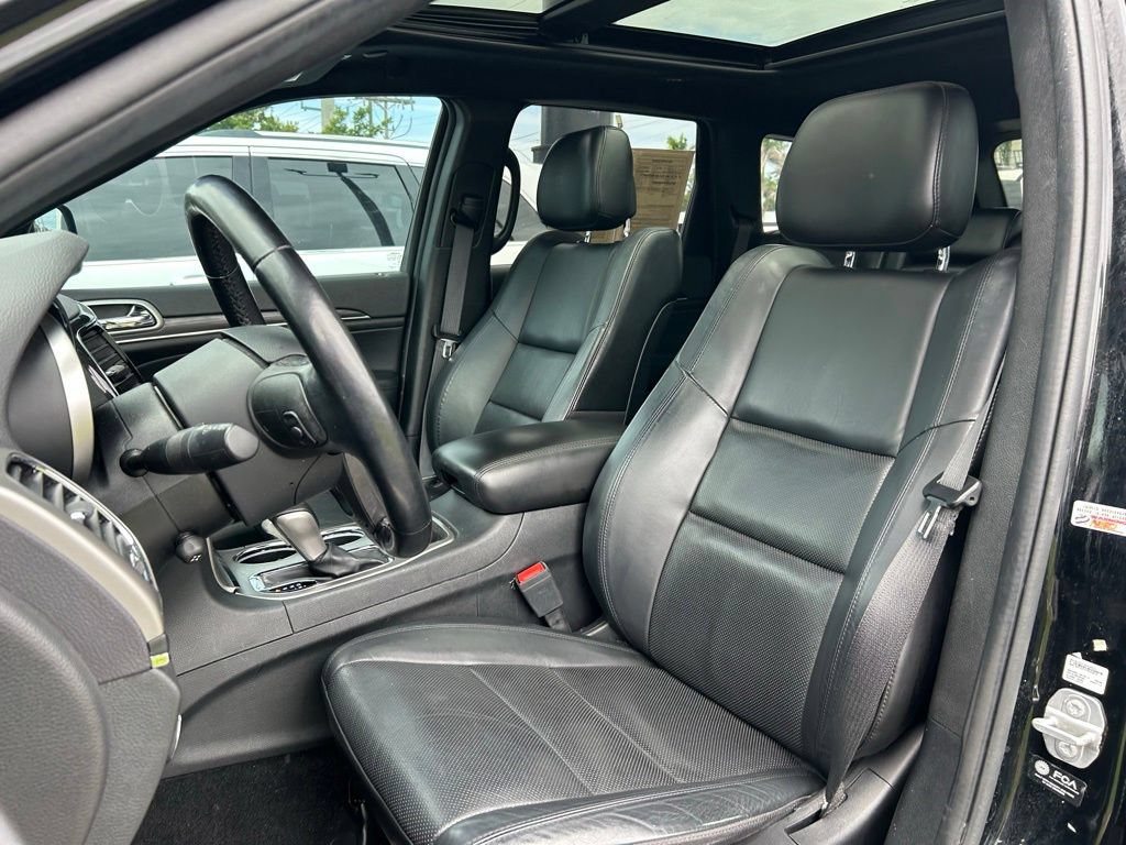 Used 2021 Jeep Grand Cherokee Limited w/ Luxury Group II RWD image 19