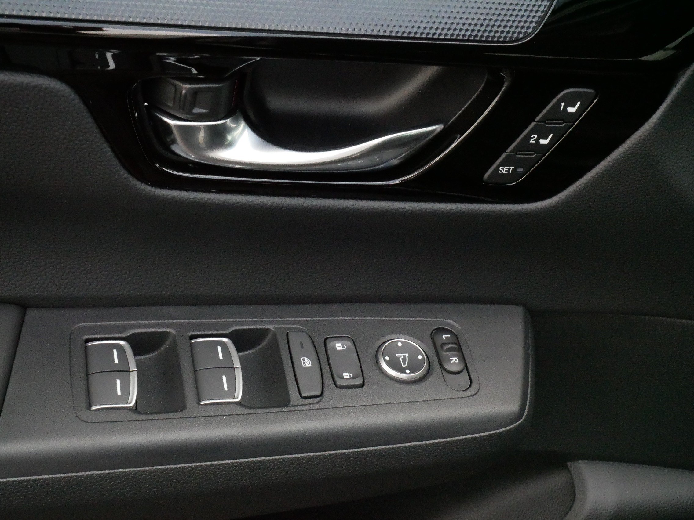 Certified 2026 Honda CR-V EX-L image 19