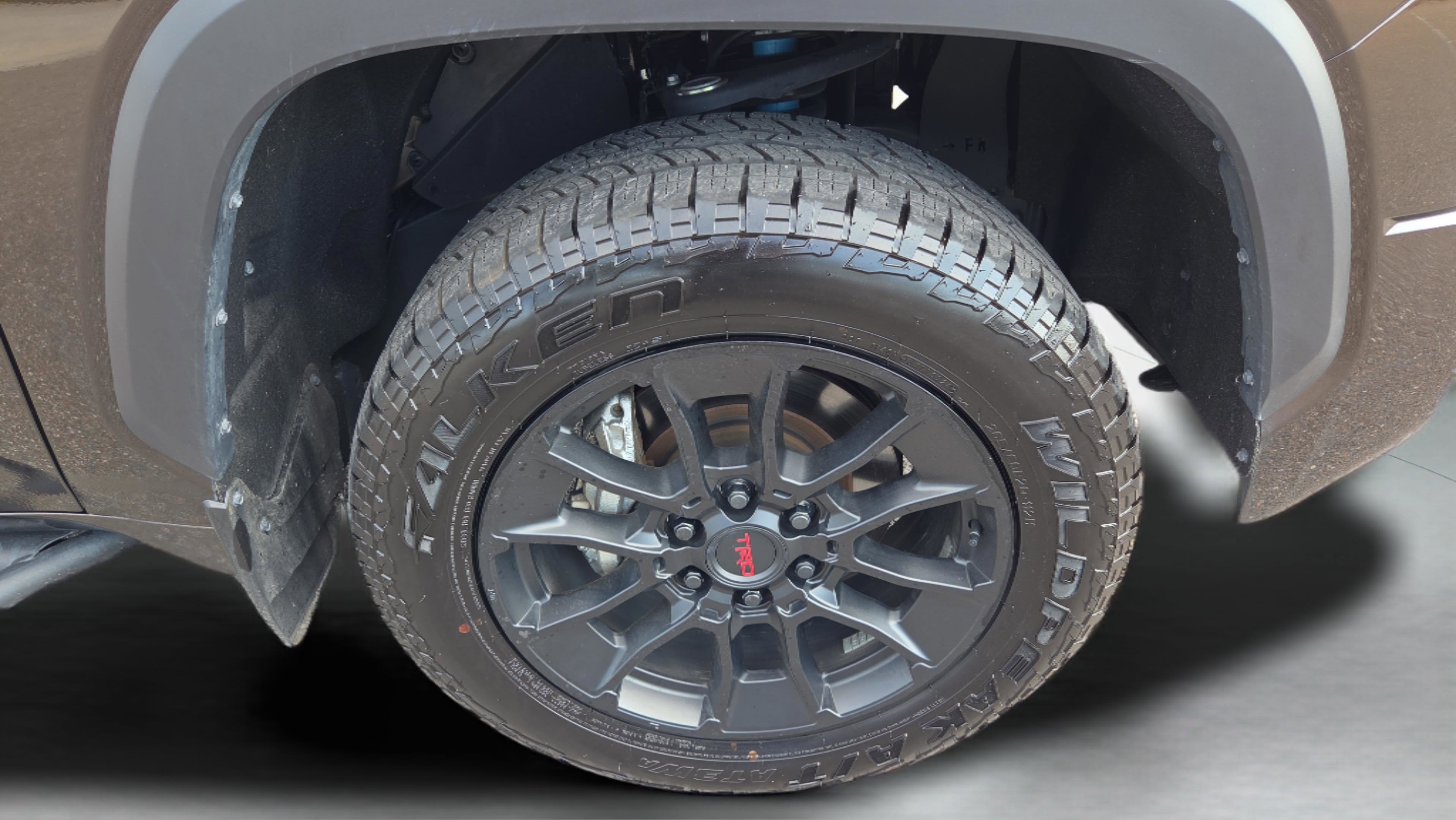 Used 2025 Toyota Tundra Limited w/ TRD Off-Road Package image 22