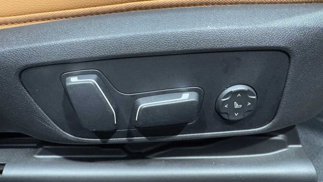 Used 2025 BMW M340i image 14