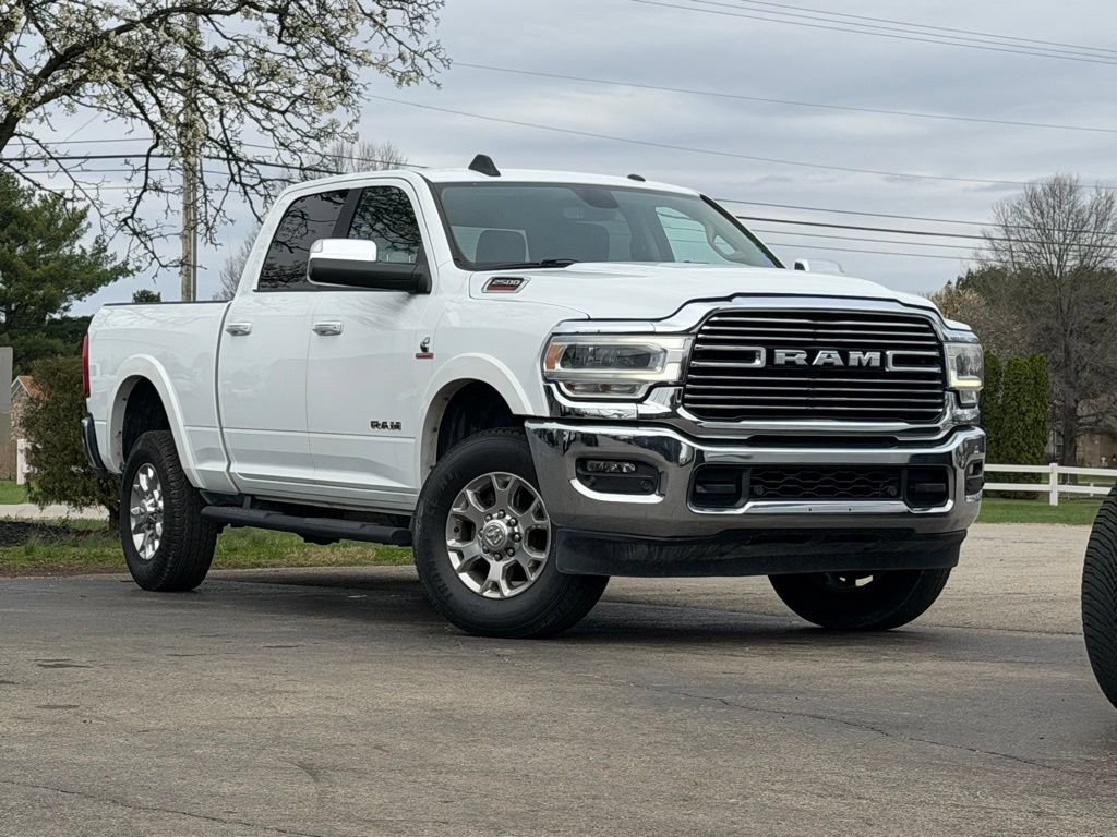 Used 2022 RAM 2500 Laramie AWD/4WD image 1