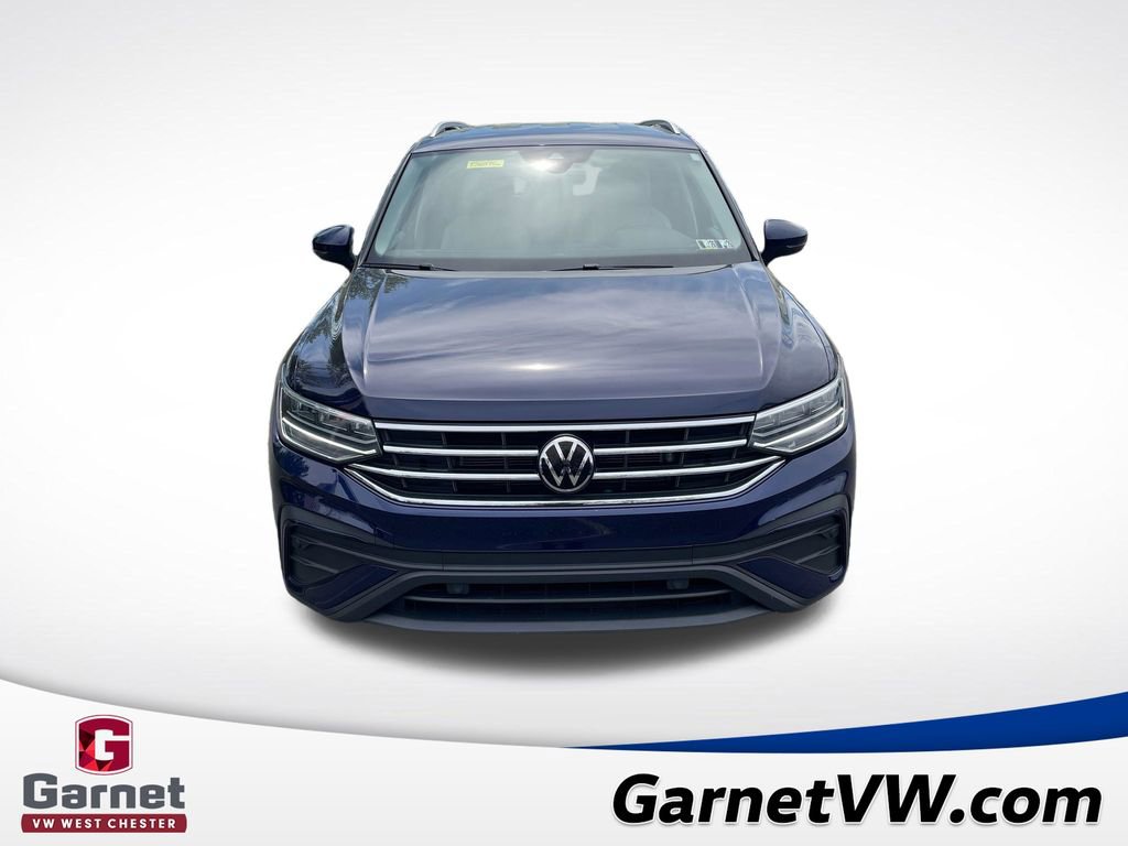 Certified 2023 Volkswagen Tiguan SE FWD image 9