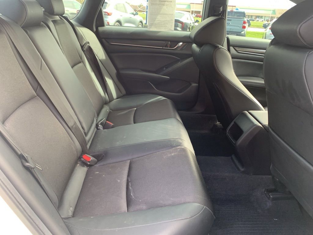 Used 2022 Honda Accord Sport image 12