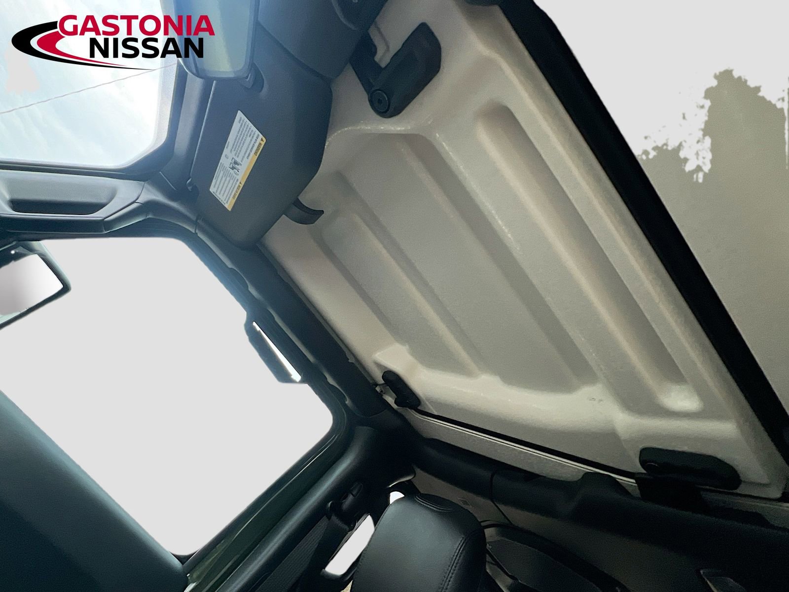 Used 2021 Jeep Wrangler Unlimited Sahara w/ Cold Weather Group image 30