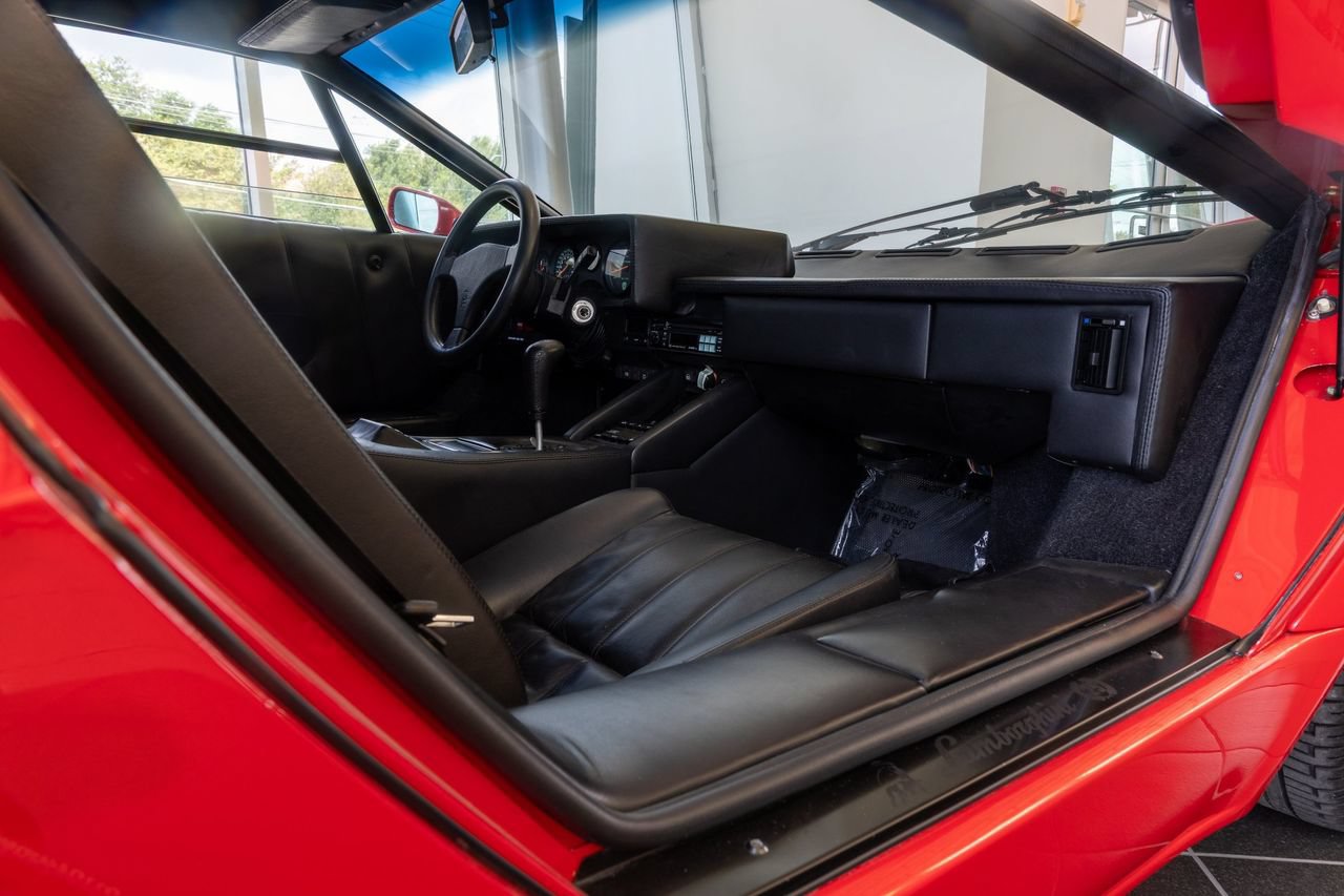 Used 1989 Lamborghini Countach Coupe RWD image 25