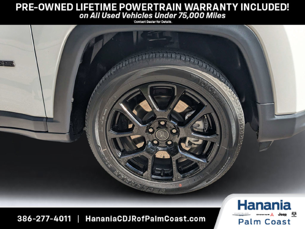 Used 2026 Jeep Compass Latitude w/ Quick Order Package 29K AWD/4WD image 11
