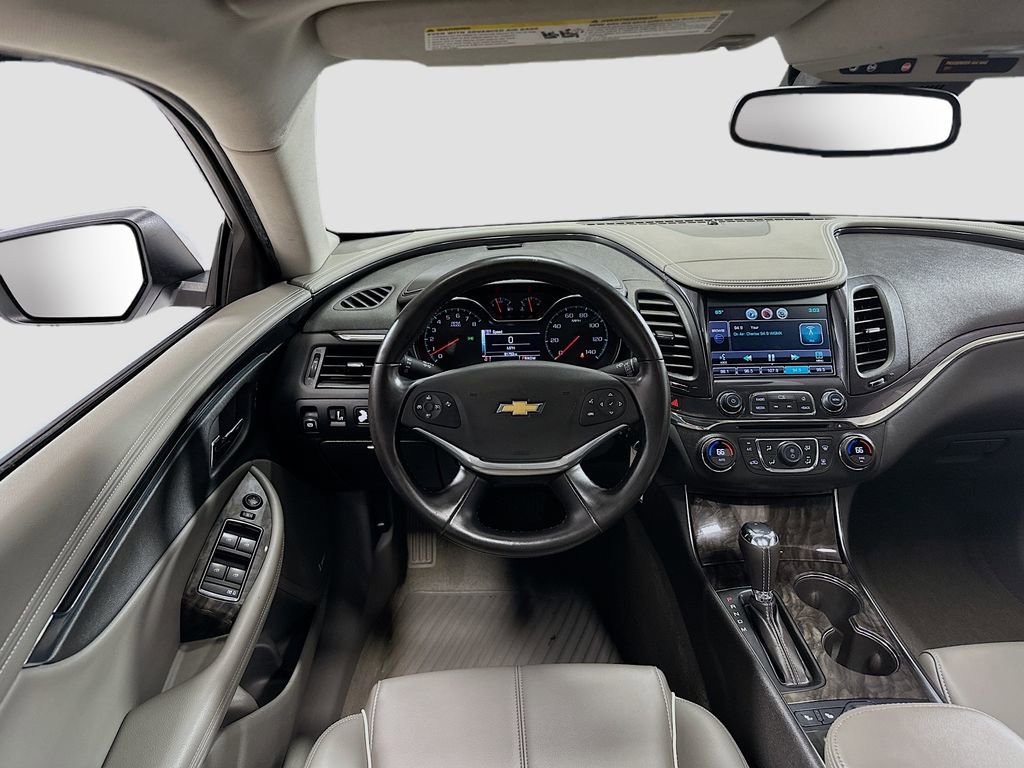 Used 2014 Chevrolet Impala LT FWD image 24