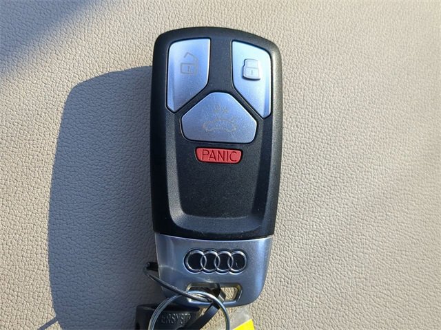 Used 2021 Audi Q5 Prestige image 27