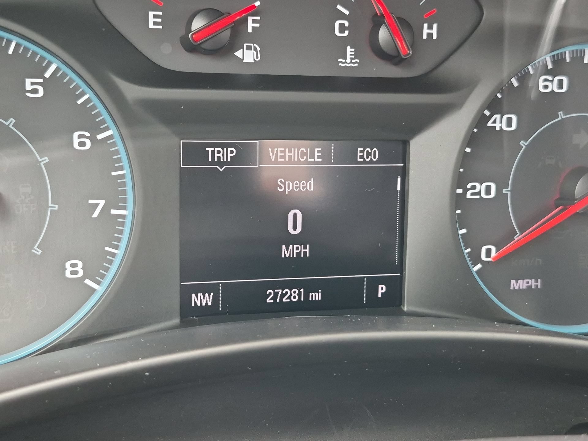 Certified 2022 Chevrolet Equinox LS AWD/4WD image 12