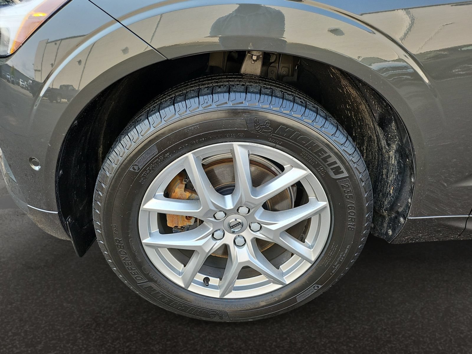 Used 2019 Volvo XC60 T5 Momentum w/ Premium Package FWD image 38