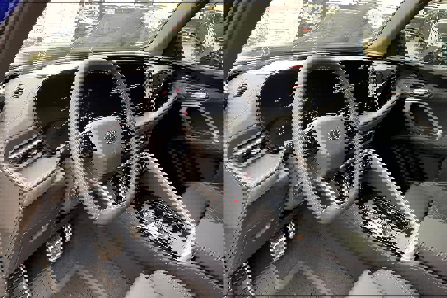 New 2025 Audi SQ5 Premium Plus image 8