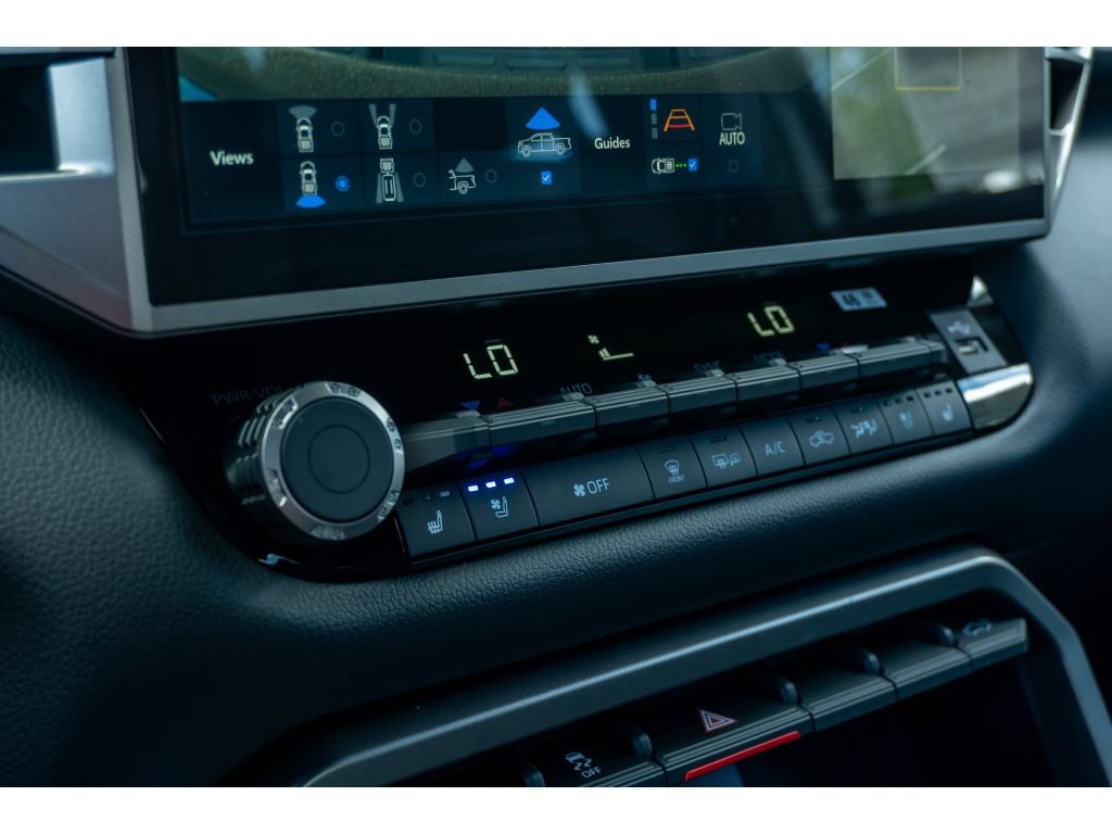 Used 2026 Toyota Tundra Limited RWD image 26