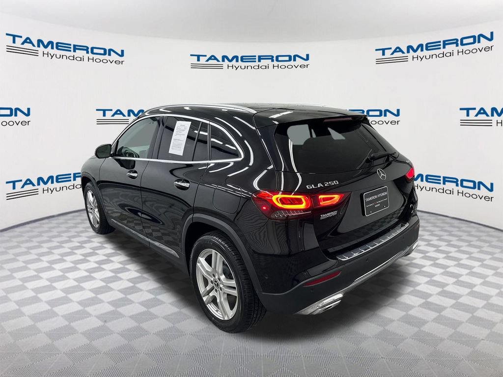 Used 2023 Mercedes-Benz GLA 250 4MATIC w/ Premium Package image 3